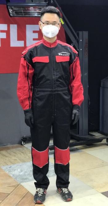 لباس کار برای جزئیات